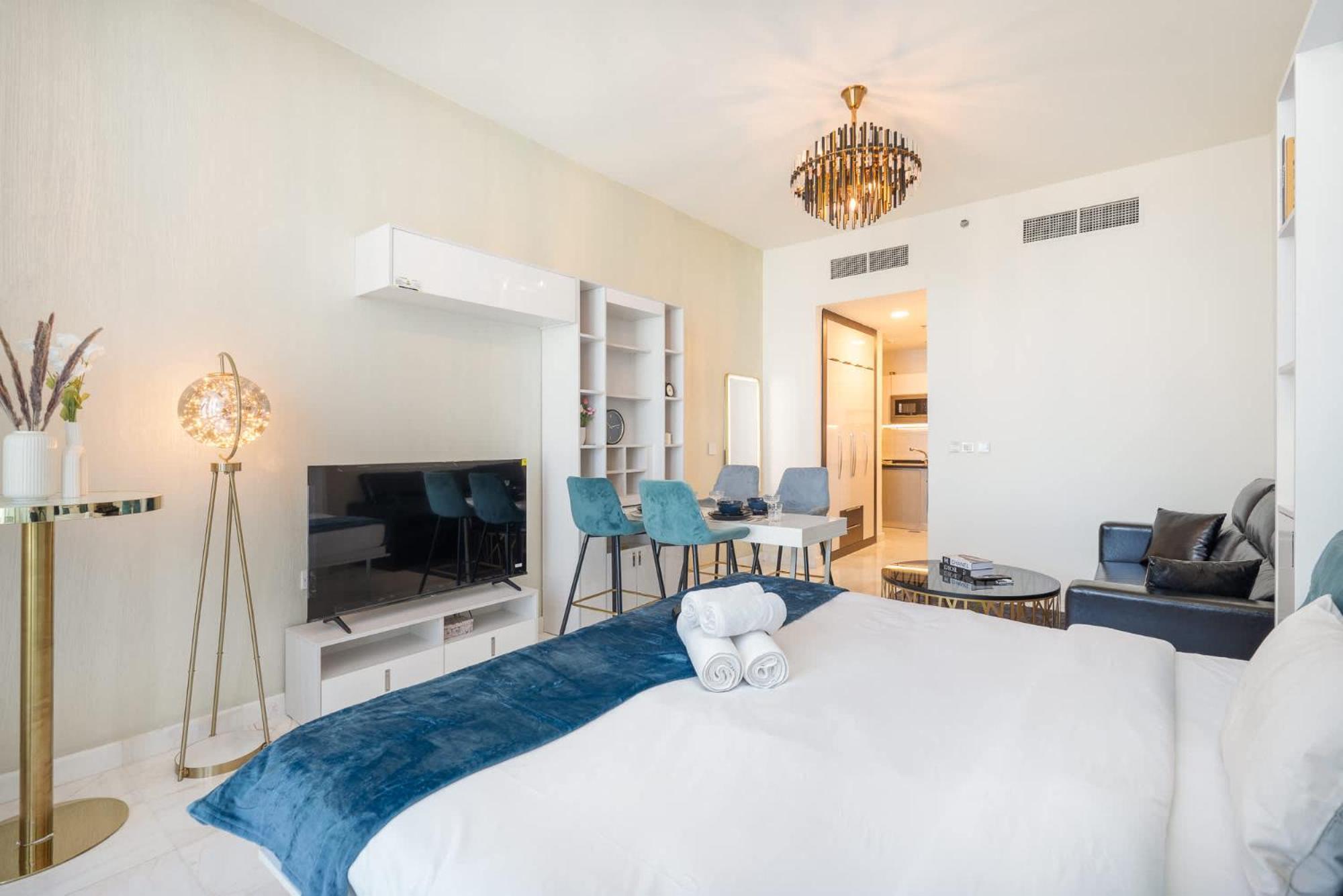Apartment Charming Perfect For 2 In Business Bay Dubai