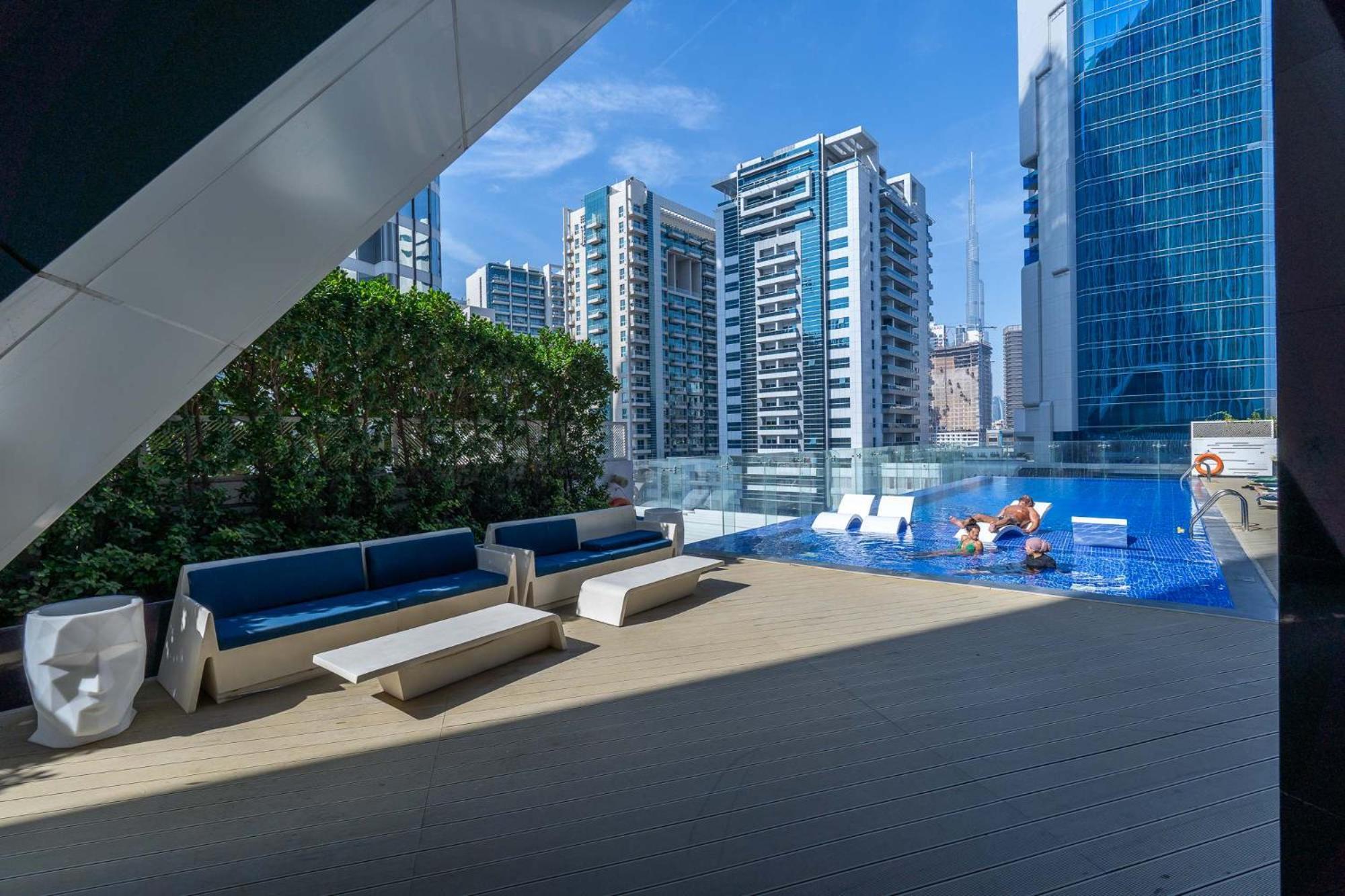 Charming Perfect For 2 In Business Bay Apartment