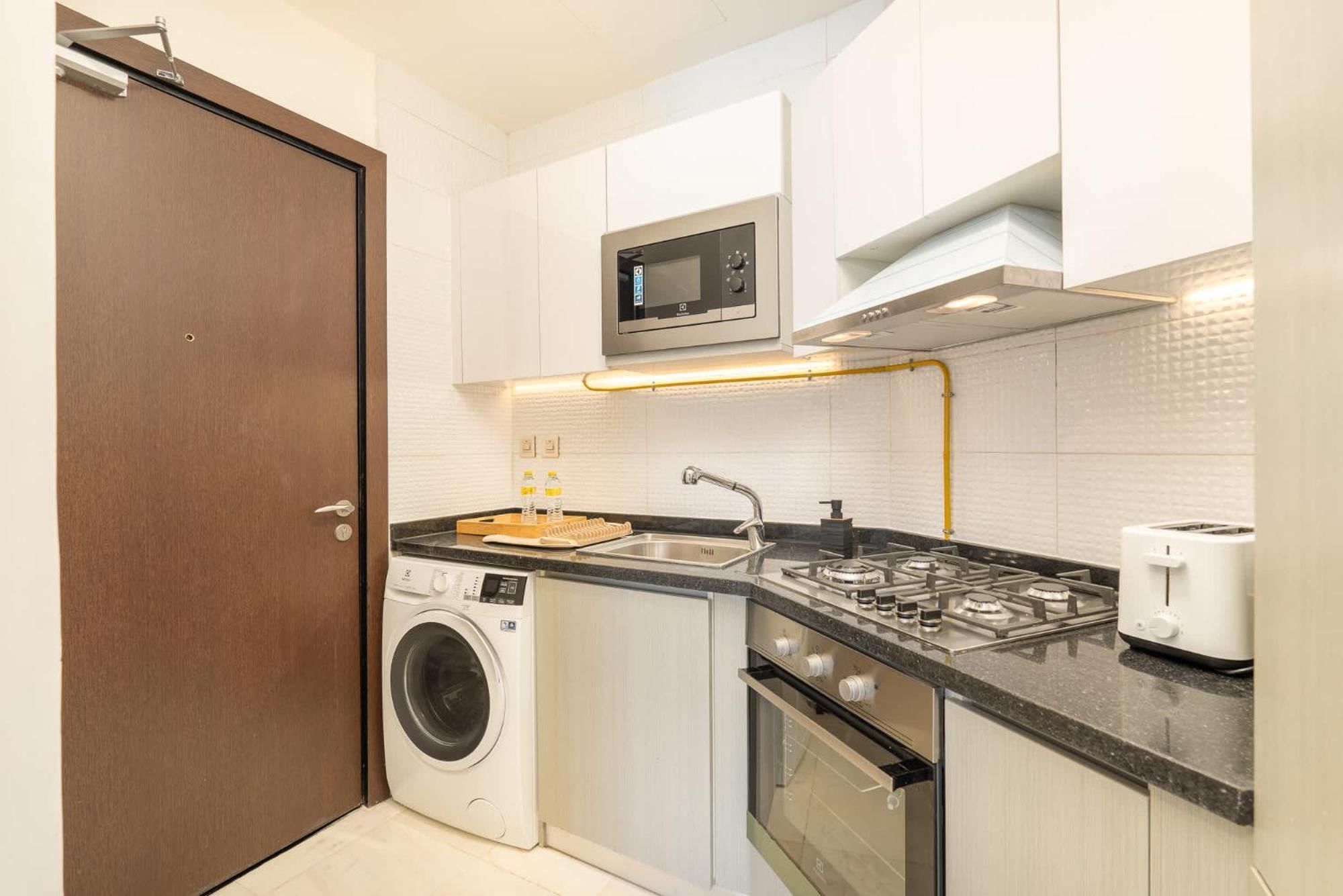 Charming Perfect For 2 In Business Bay Apartment
